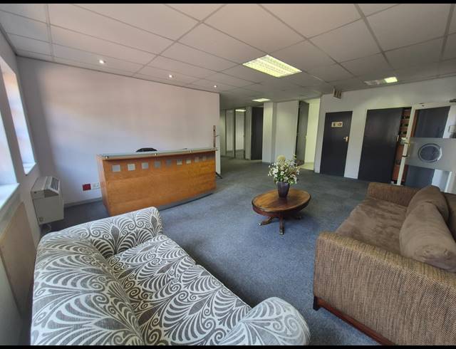 314M² OFFICE TO LET IN RIVONIA
